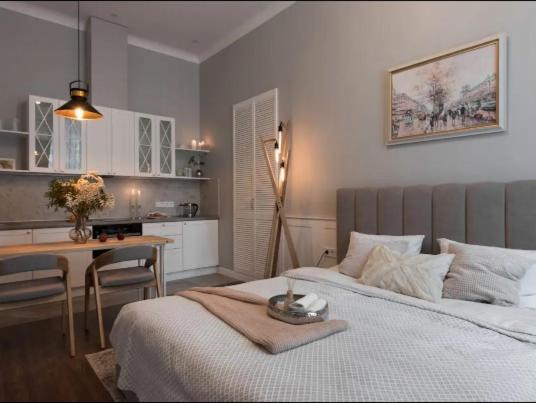 شقة Hidden Gem With Its Own Private Entry At Lypky كييف المظهر الخارجي الصورة